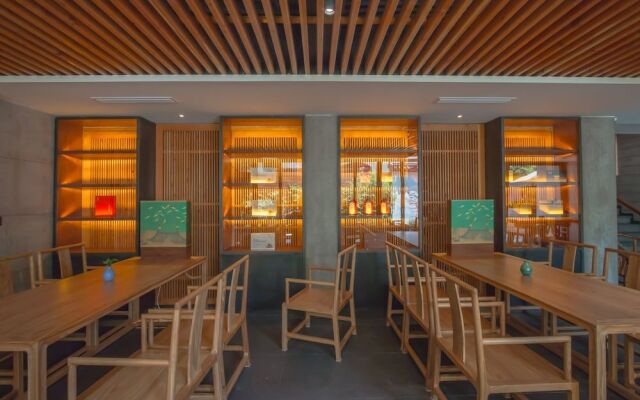 Hangzhou Qizai Culture&Leisrue Inn
