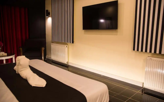 Hotel Metropole