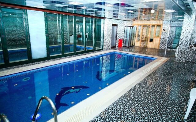 Golden Shine Hotel