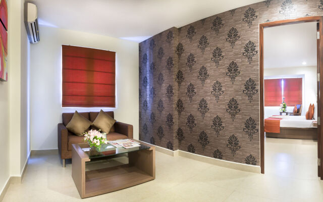 The Lotus - Apartment Hotel, Venkatraman Street