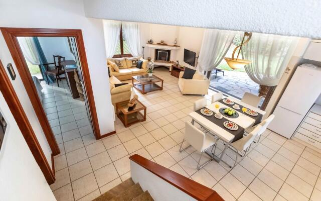 Sani Seaside Villas - Ariadni Erato Up to 10 ppl