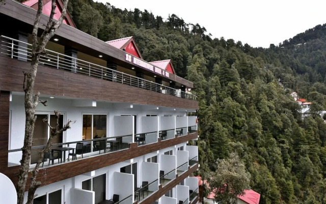 SS International Hotel by OYO Rooms