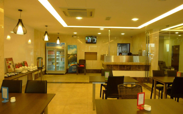 FINE Hotel