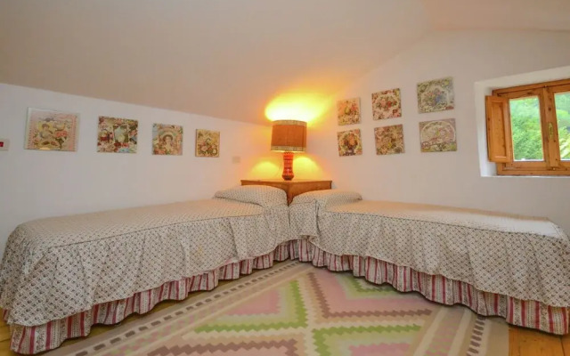 Sprawling Villa With Breathtaking Views In Emilia-Romagna