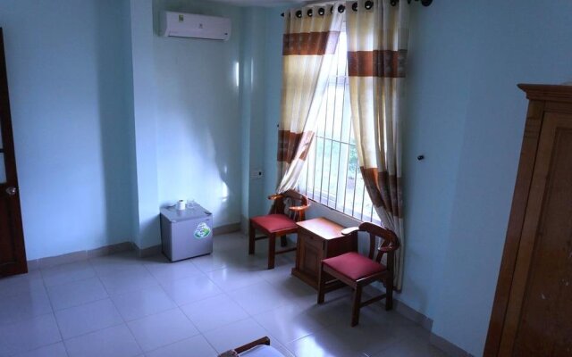 Thanh Van Hostel