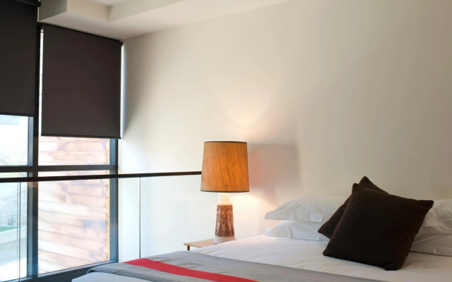 Ovolo Nishi
