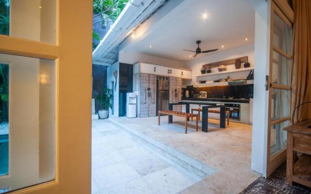 Bathhouse Executive Residence