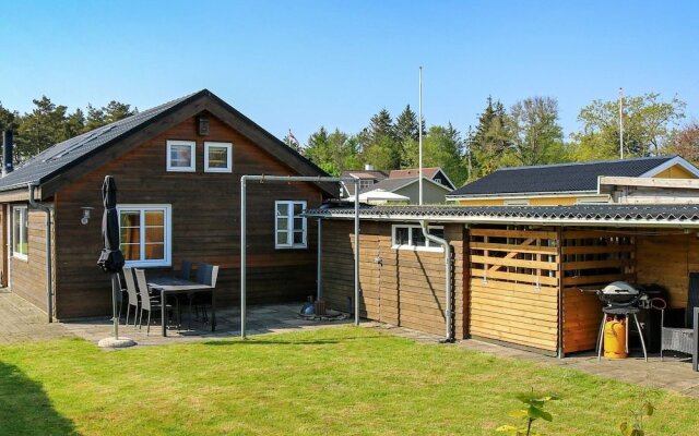 Charming Holiday Home in Frederikshavn Near Beach