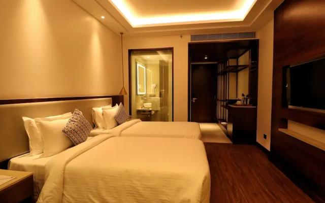 The Sara Hotel