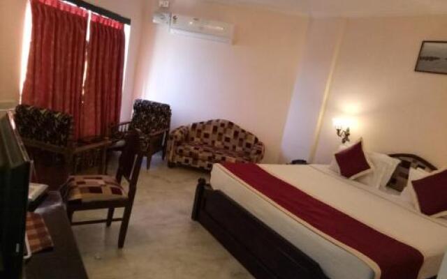 hotel srichakra international