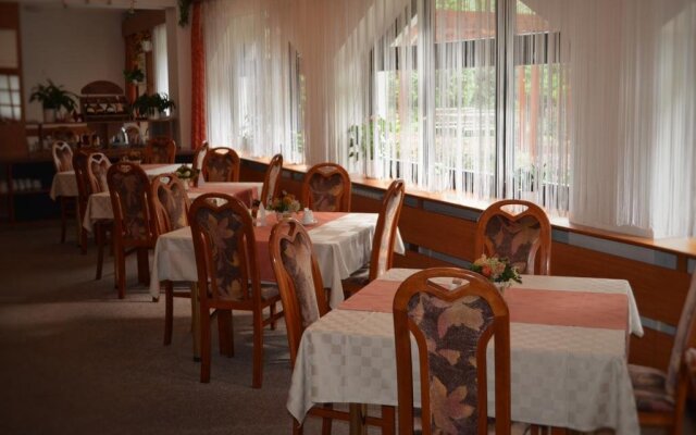 Hotel Amos