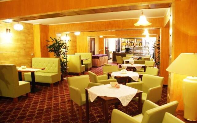 Hotel Iskra by Katowice Airport