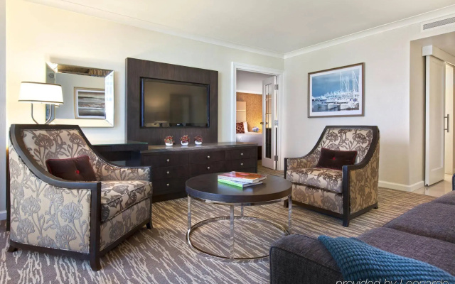 Fairmont Waterfront
