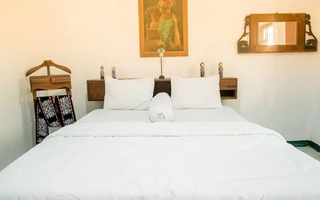 Aurora Stay Near Merapi by Smart Digital