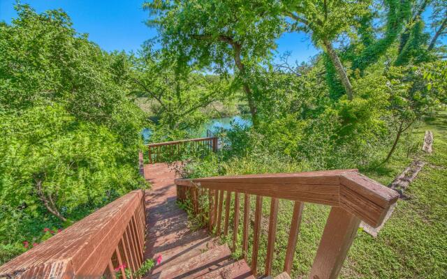 Seele Street River Retreat SS B11