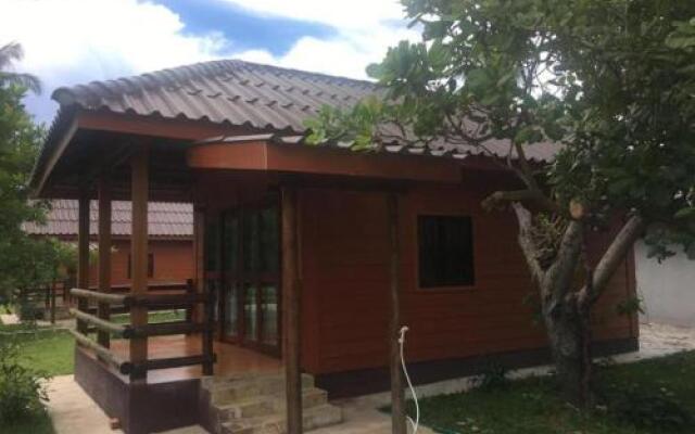 Ryta Beach Bungalow & Resort