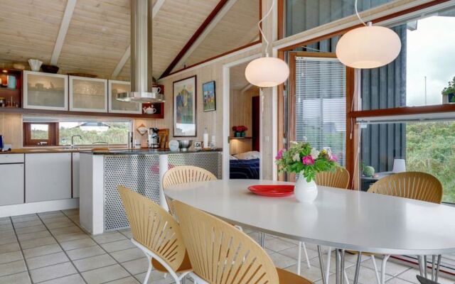 "Thorid" - 175m from the sea in NW Jutland