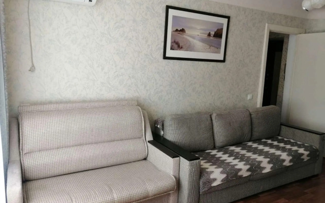 Apartments on 118 General Karbyshev Street