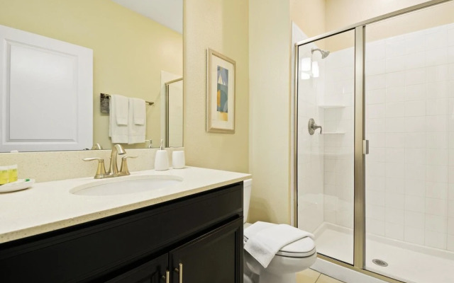 Four Bedrooms w/ Pool TownHome 4841