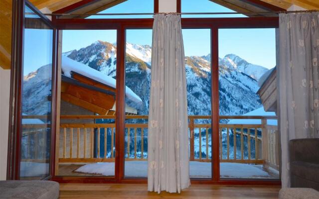 Ski-In Ski-Out Chalet Maiskogel 13B By Alpen Apartments