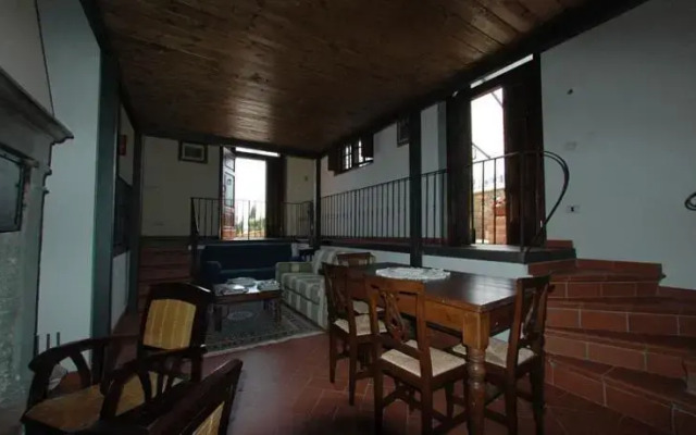 Country Home Mezzomonte