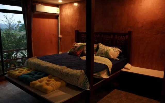 Phu Mi Lum Nao House
