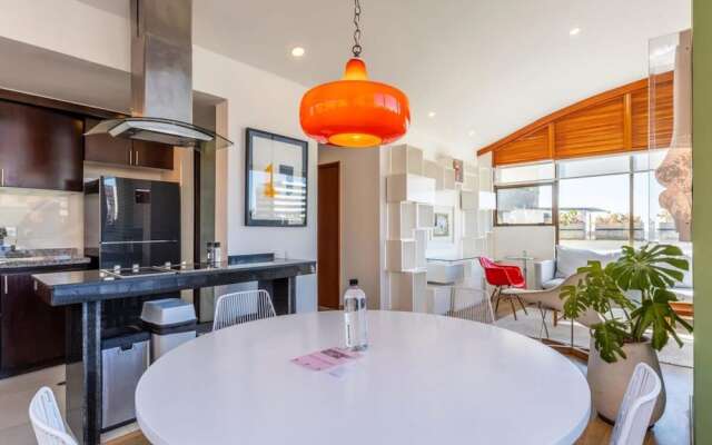 w Amazing 1BR With Terrace in Chico