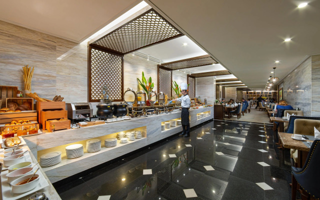 The Oriental Jade Hotel