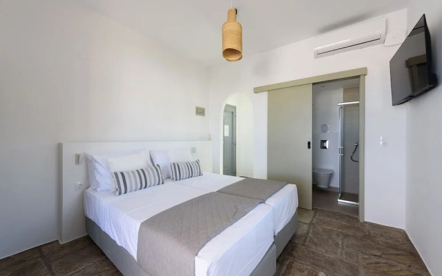 Phaedrus Living: Paros Cycladic Residences 5