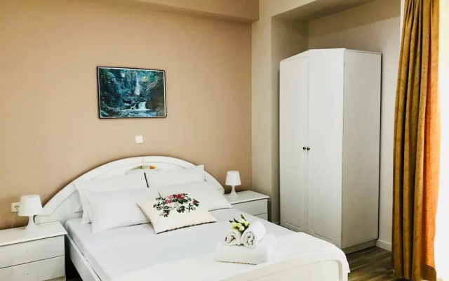 Joy Hotel