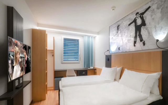 ibis Locarno – Guest Rooms – Locarno
