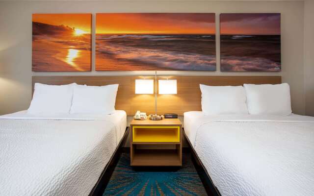 Days Inn by Wyndham Marquette