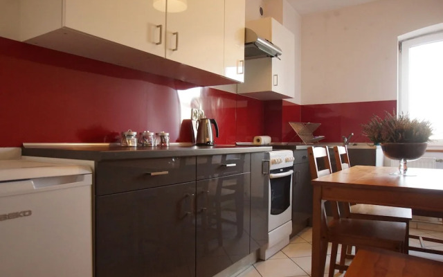 Blooms Boutique Hostel Inn & Apartments