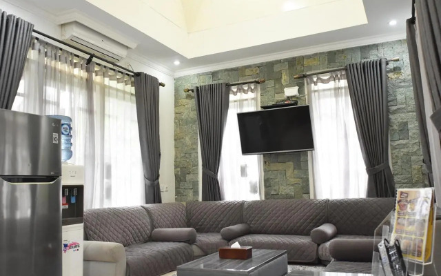 Diyar Villas Puncak M3/8