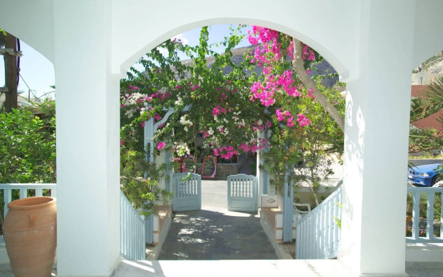 Sellada Apartments