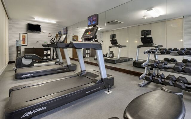 Fairfield Inn & Suites Slippery Rock