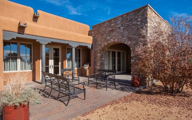 The Sunrise Retreat by Vtrips