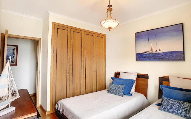 Gemini Apartment by MHM