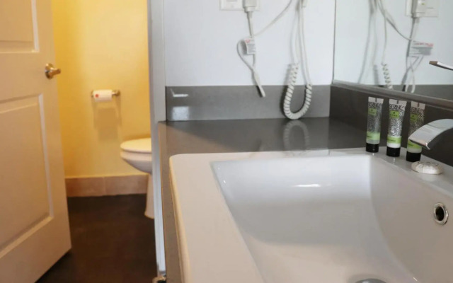 Hometel Suites - Los Angeles (Koreatown)