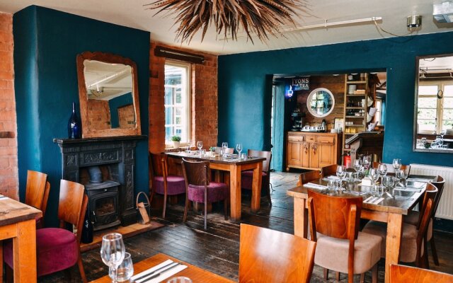 The Royal Forester Country Inn