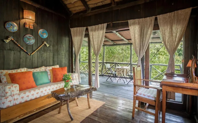 Pugdundee Safaris- Tree House Hideaway