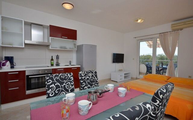 Apartment Srima