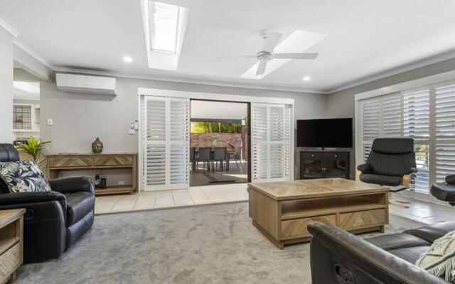 Francisco Waterfront At Port