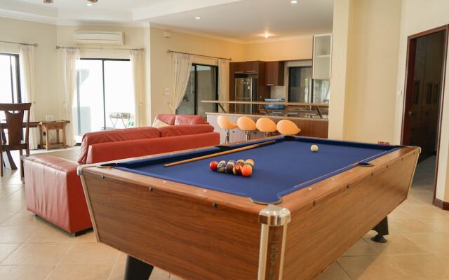 Majestice Pool Villa 4 Bedrooms