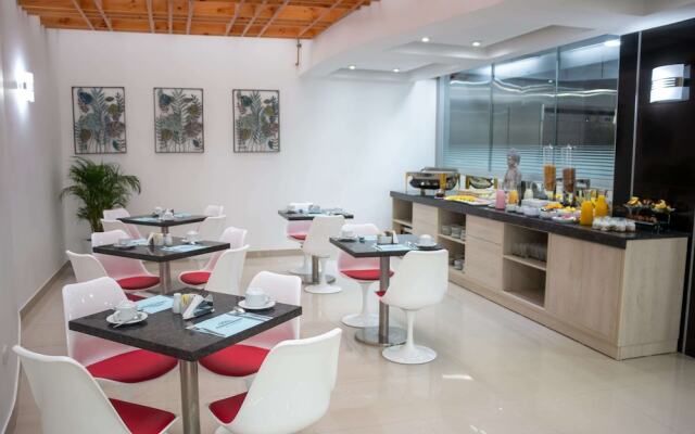 Howard Johnson by Wyndham Lima Miraflores Larco