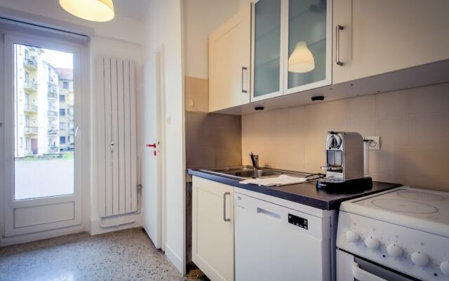 Comfy 3 Beds Near Parc de L'orangerie