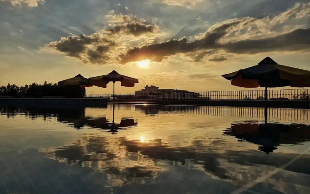 The Twizt Lifestyle Hostel & Hotel