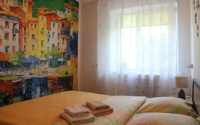 Sweet Home Apartment