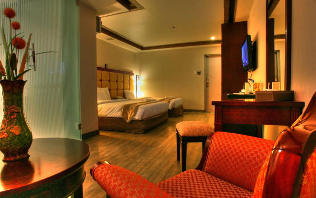 M Chereville Hotel