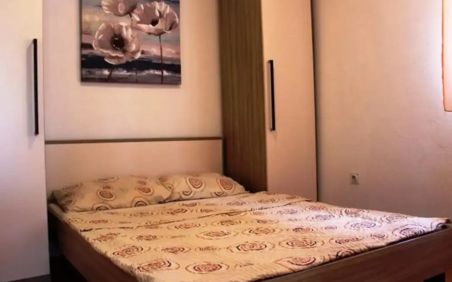 Apartmani Lora